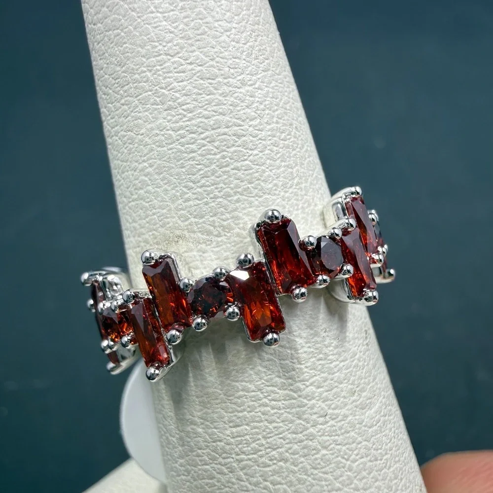 Bomb Party Simplistic and Dreamy Size 6 Ring Garnet CZ RBP6770‎ Rhodium